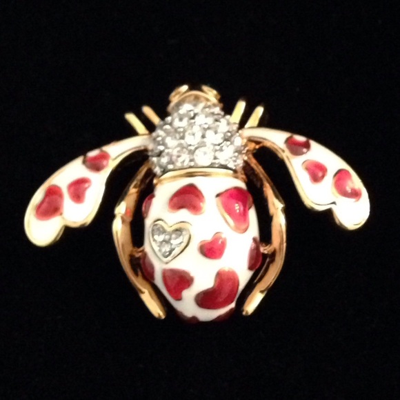 Joan Rivers Hearts Crystal Bee Pin - Picture 1 of 6