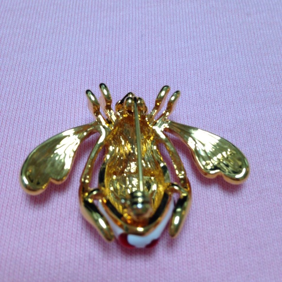 Joan Rivers Hearts Crystal Bee Pin - Picture 6 of 6