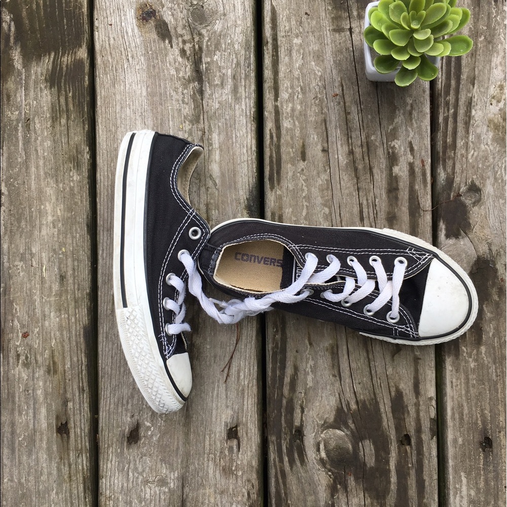 kids black converse