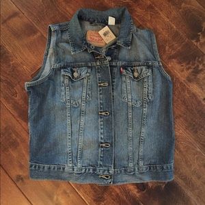 Never Worn Levi Strauss Denim Vest