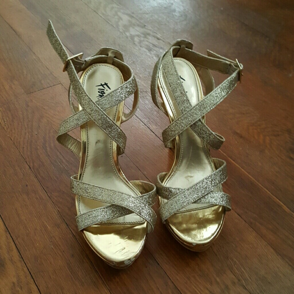 High heel sandles. Best offer
