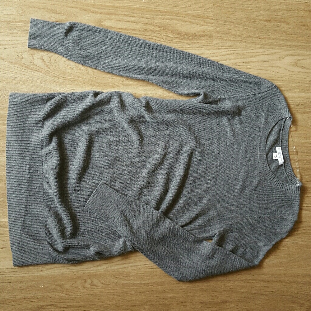 Maternity sweater