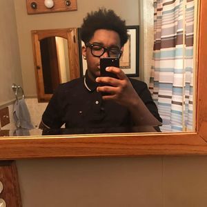 Meet your Posher, Devin