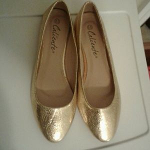 Gold flats