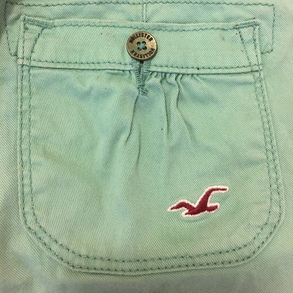 Hollister shorts - Picture 3 of 4
