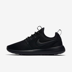 Nike Rosche Two 7.5