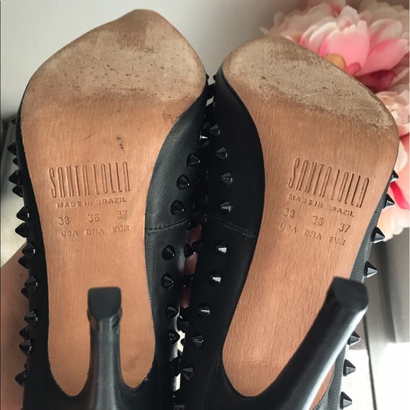 Shoes - Picture 5 of 5