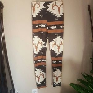 Maroon deer leggings