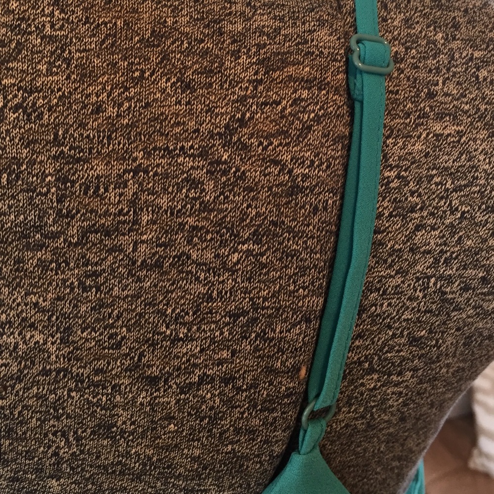 NEW WITH TAGS XS!! 🌟 TEAL BLOUSE - Picture 3 of 5