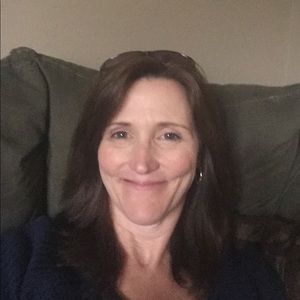 Meet your Posher, Leanne