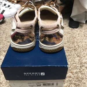 Sperry Shoes - 🐸sold locally 🐸sperrys angelfish shoes Sperry Shoes - 🐸sold locally 🐸sperrys angelfish shoes
