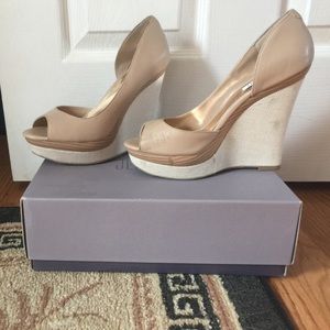 Jennifer Lopez shoes