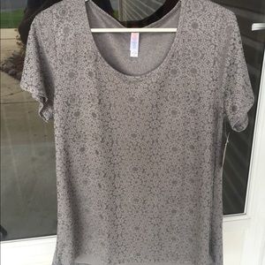 LuLaRoe medium grey classic T nwt