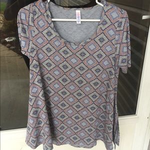 LuLaRoe xs perfect T. New without tags