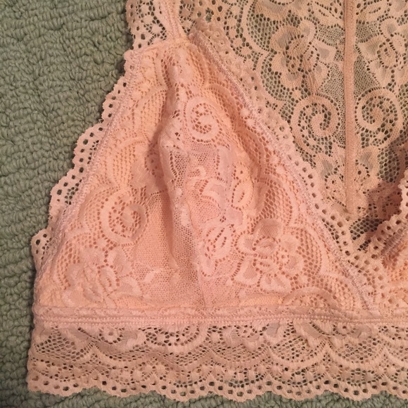 Peach lace racerback bralette - Picture 4 of 4