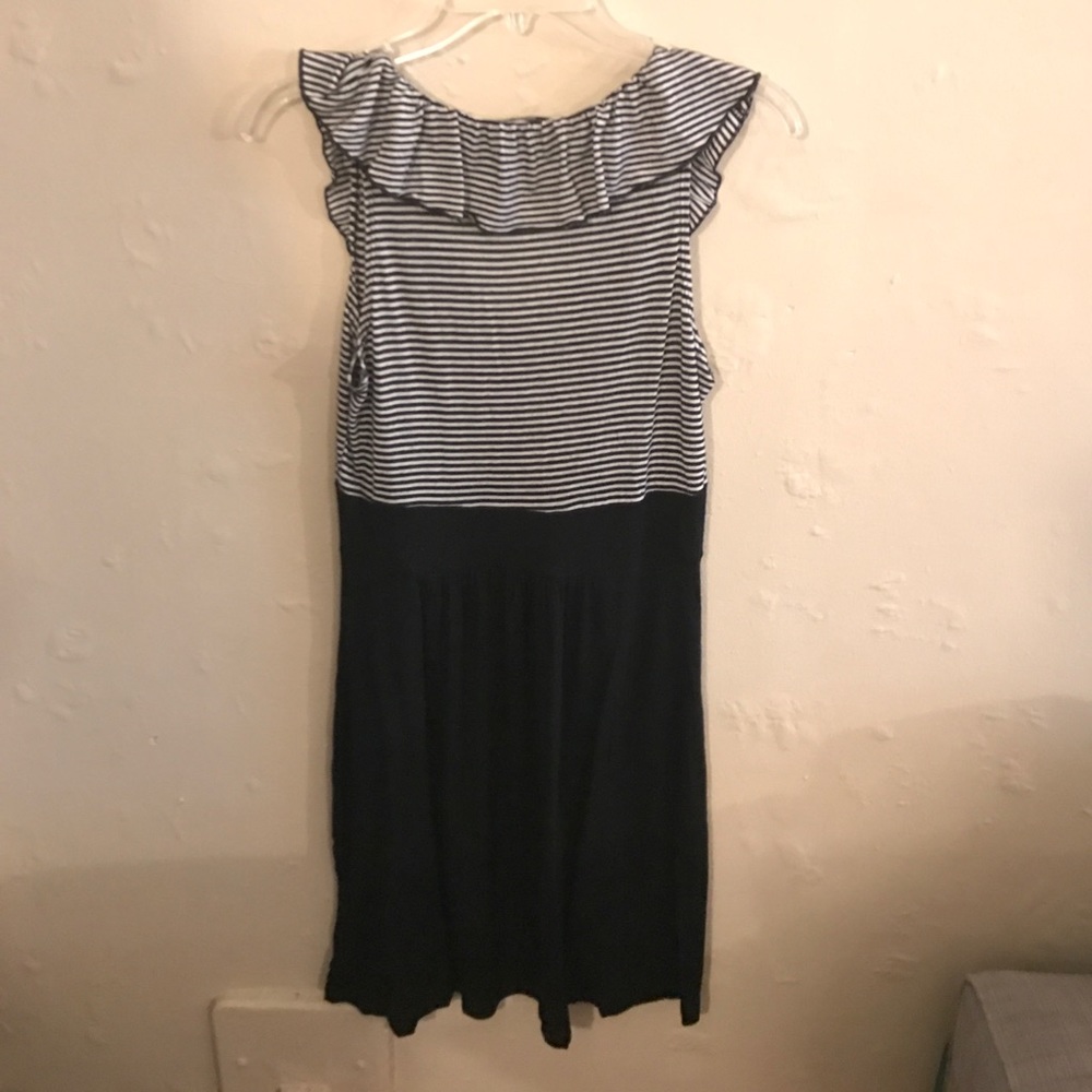 Stripes and Ruffle Pocket Dress - Picture 2 of 4