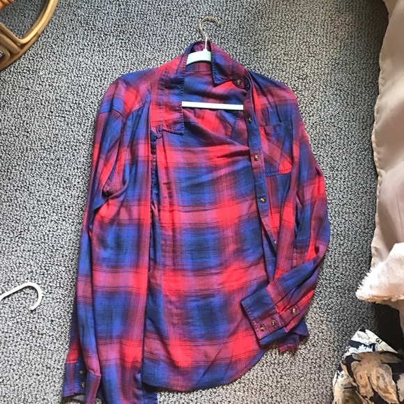 American Eagle plaid long sleev - Picture 1 of 1