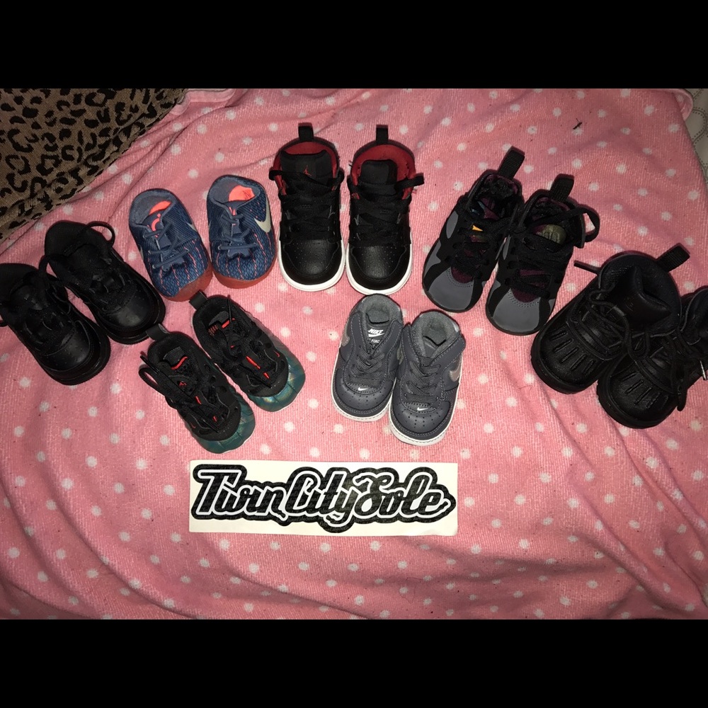 Baby shoes