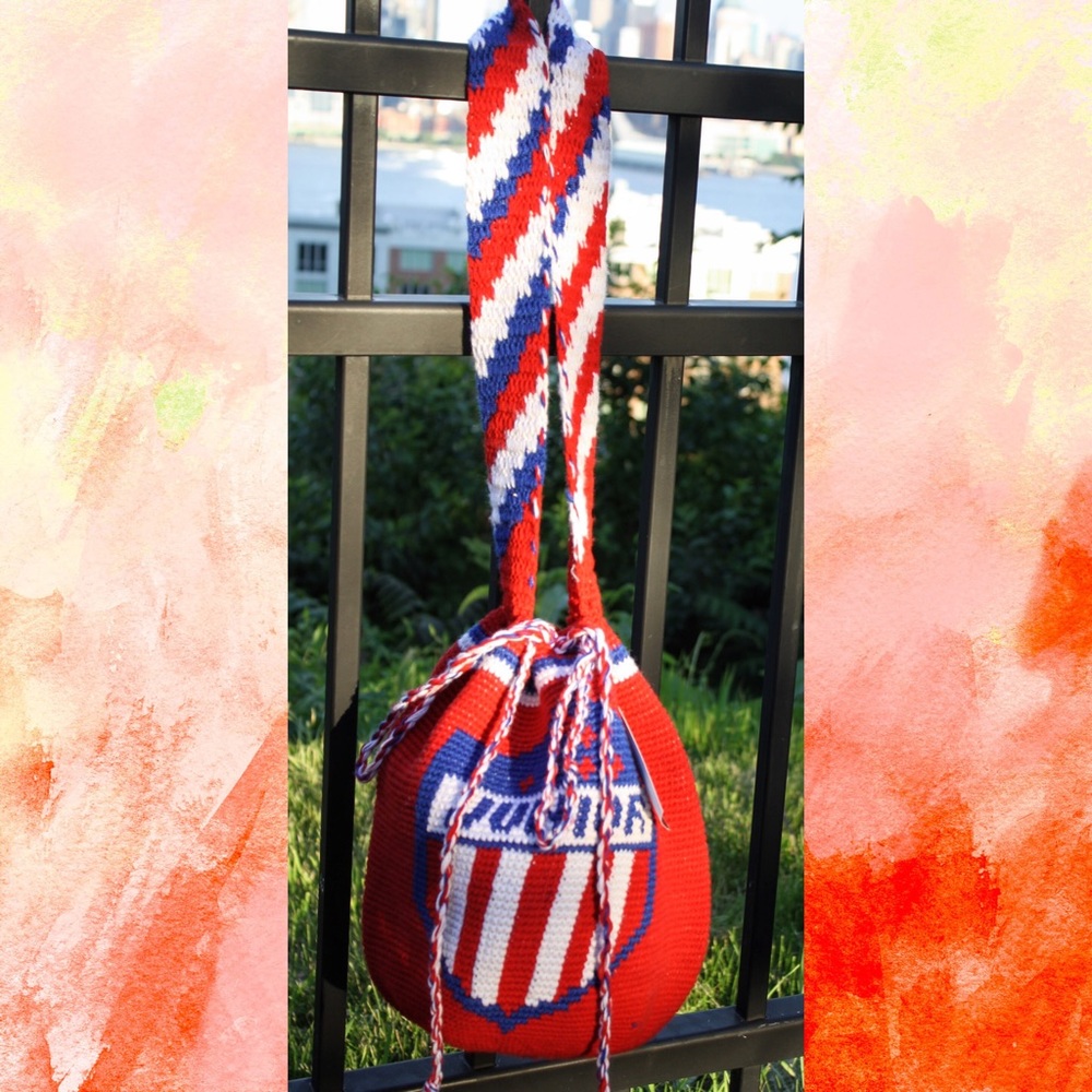 Shoulder bag hand-woven in Colombia (Boho style)