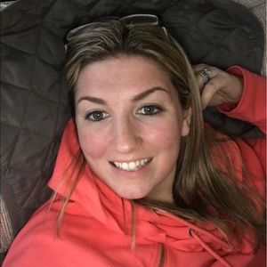 Meet your Posher, Justina