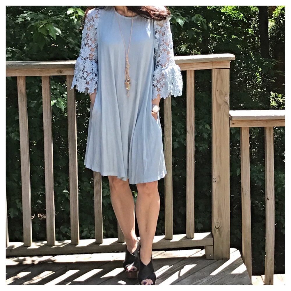 ✨LAST ONE ✨Crochet sleeves dress - Picture 3 of 7