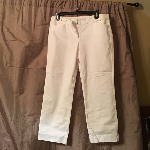 White Capri Pants - Picture 1 of 4