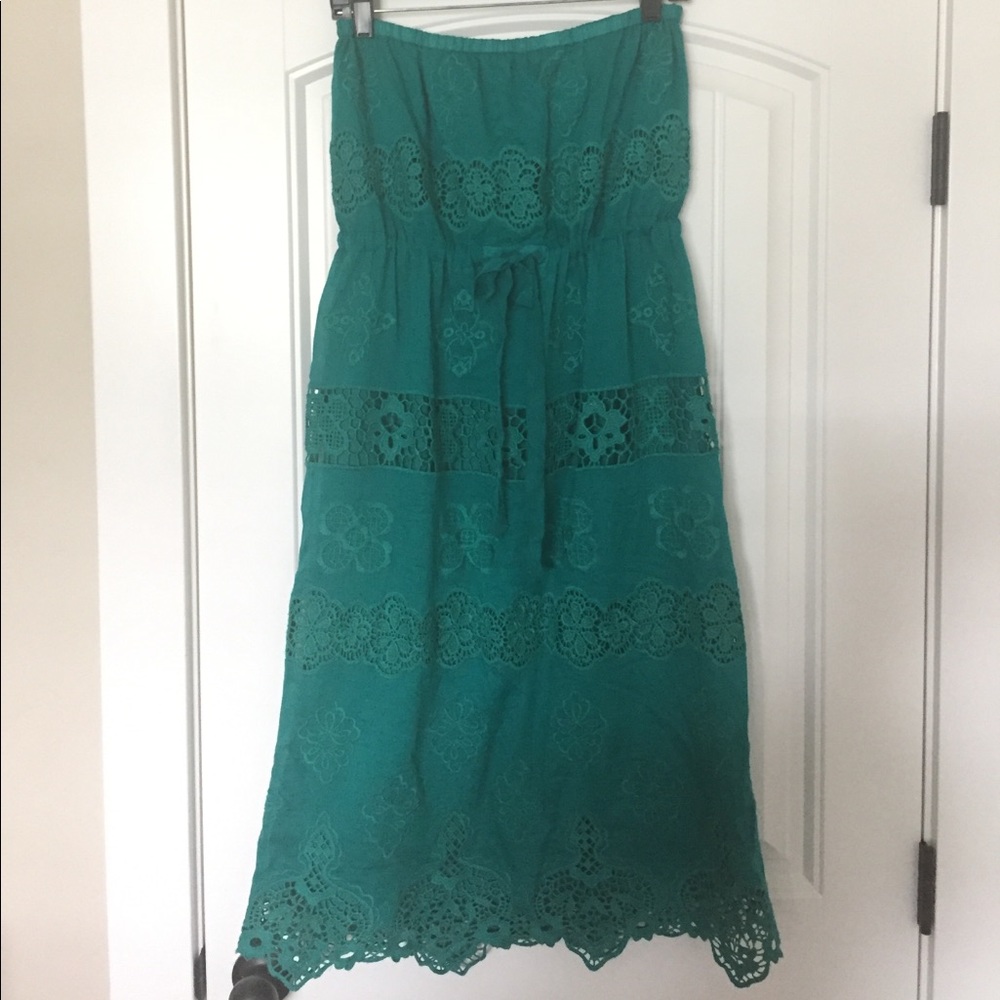 Aryn K. Strapless Midi Lace Overlay Dress