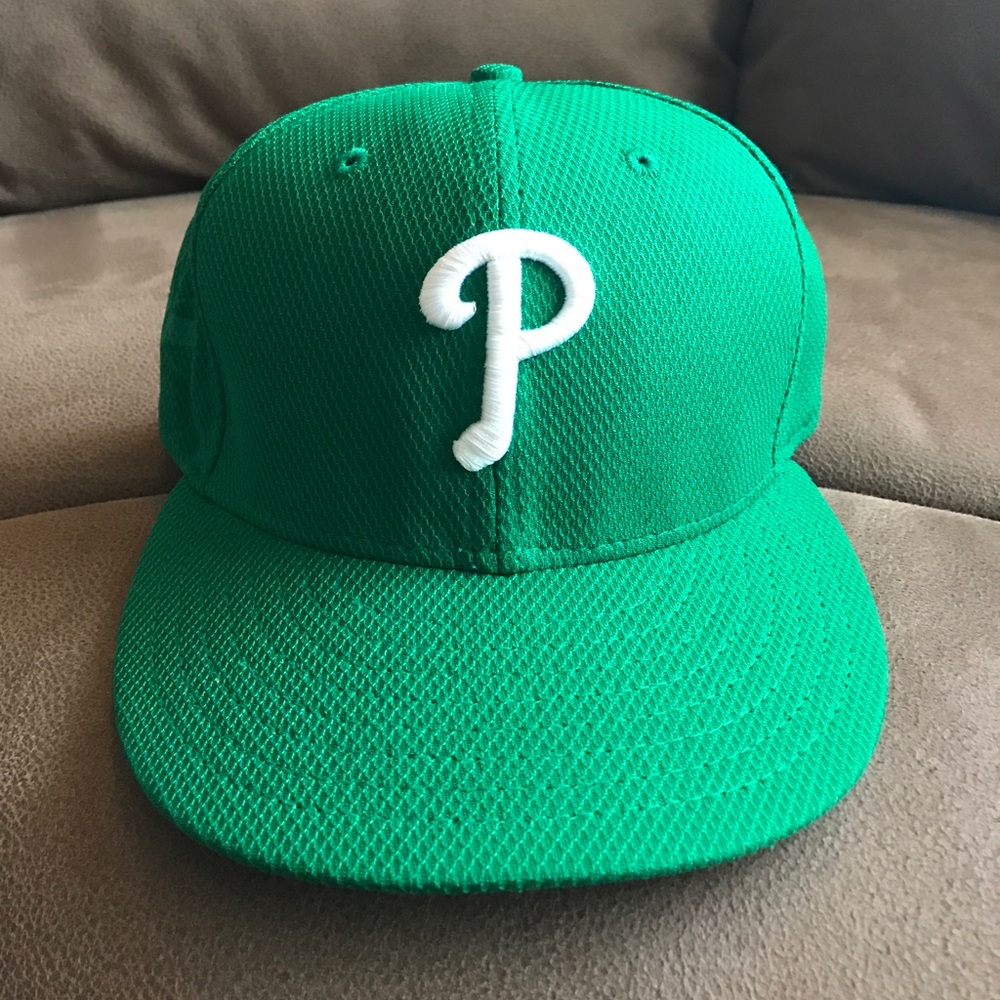 Phillies St. Patrick's day hat barely worn