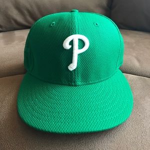 Phillies St. Patrick's day hat barely worn