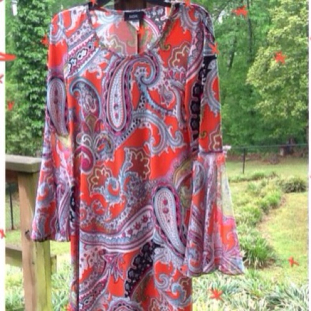 ⭐️H.P.⭐️So beautiful and comfy for this summer!!☀️