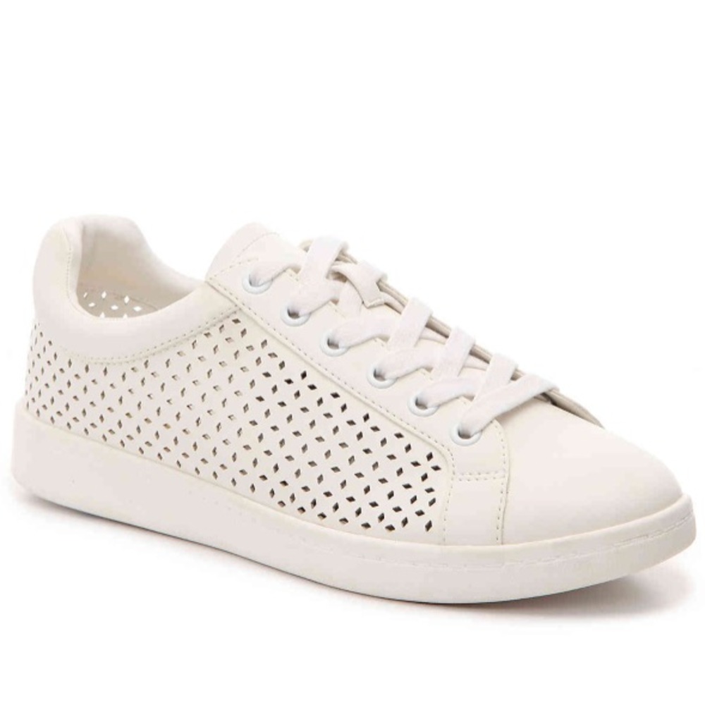 [Circus by Sam Edelman] "Carlin" Sneaker