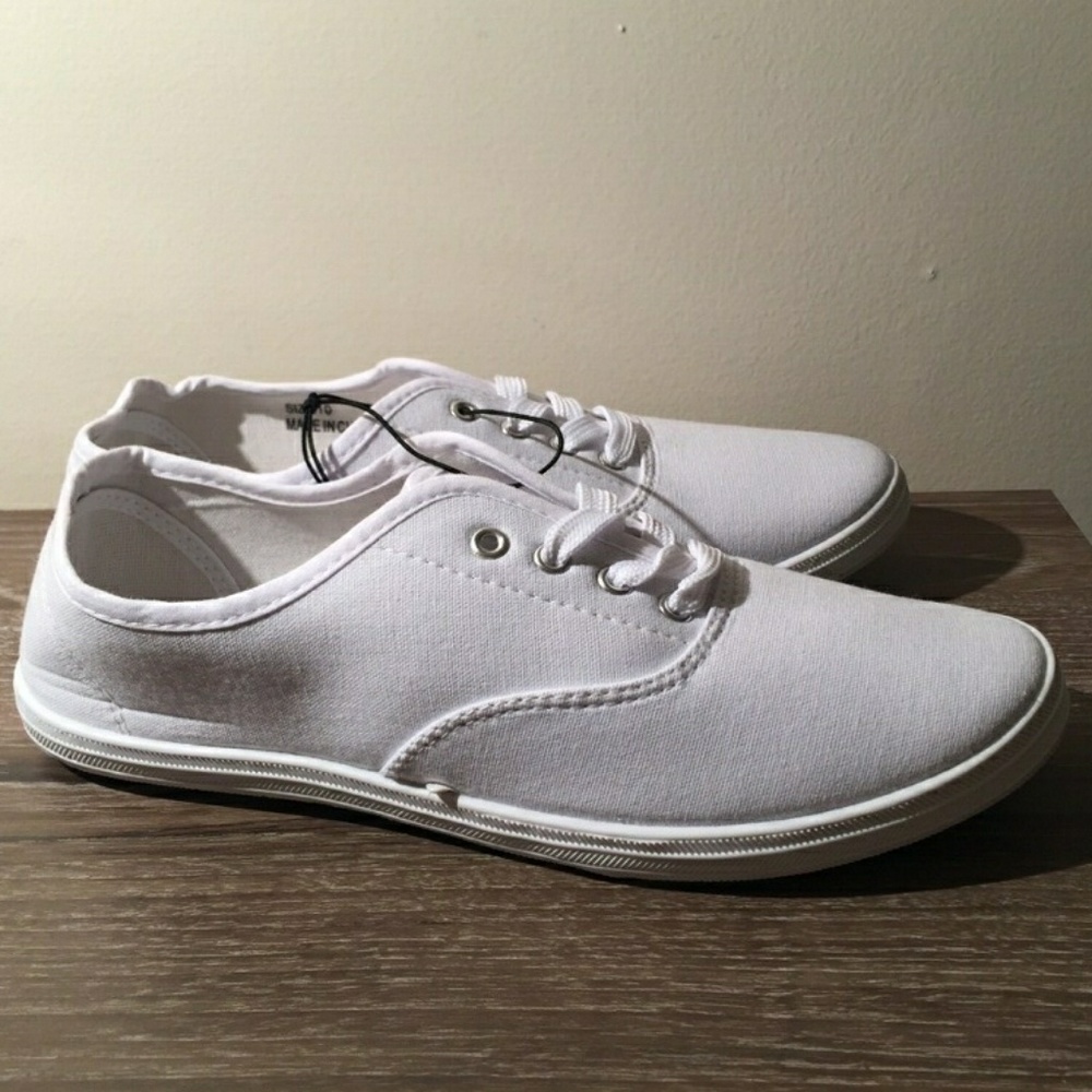 Womens Canvas shoes