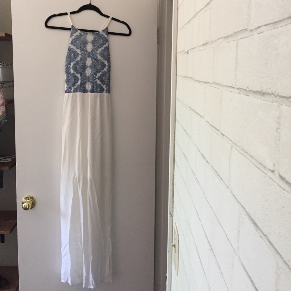 boutique brand lace maxi dress