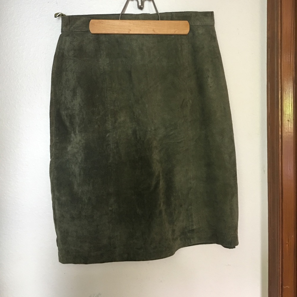 Suede skirt