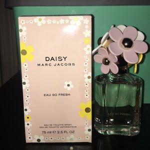 Daisy by Marc Jacobs eau so fresh. 75 ml 2.5 FL OZ