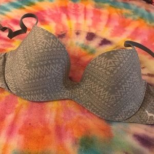 Victoria's Secret Pink Campus Light Lift