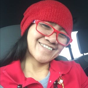 Meet your Posher, Myraflor