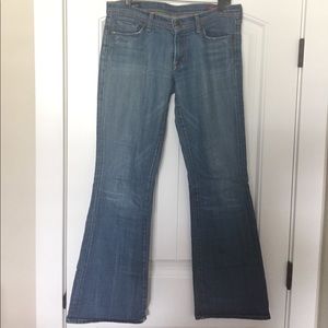 Citizens of Humanity Ingrid Low Waist Flair sz 31