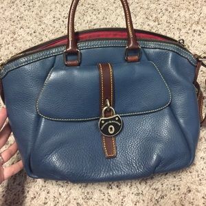 Dooney and Bourke purse/ handbag