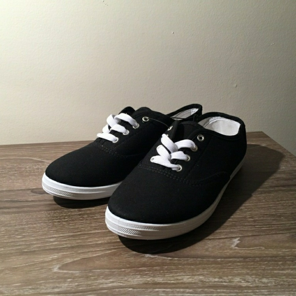 Womens Canvas Shoes