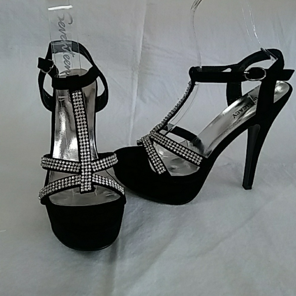 🔥 sale $15  black rhinestone suede platform heels