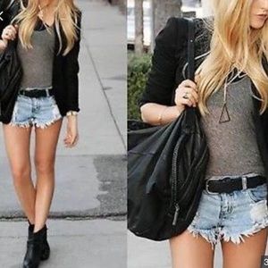 Light denim One Teaspoon destroyed shorts. Size 30
