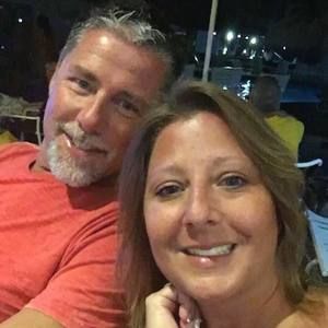 Meet your Posher, Stacy