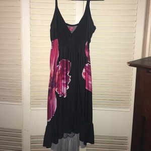 🌺🌺Black floral hi low dress🌺🌺