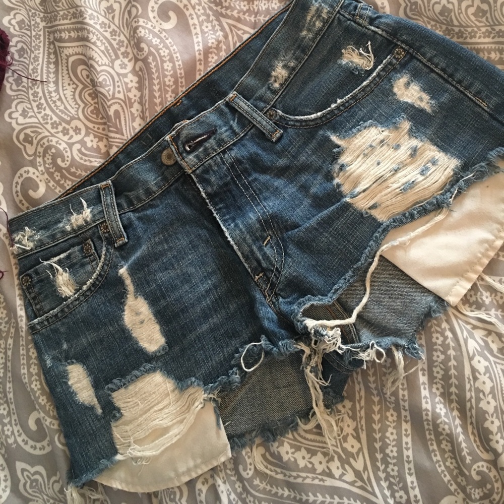 High waisted lose fit denim shorts
