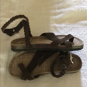 Brand new MukLuk Sandals