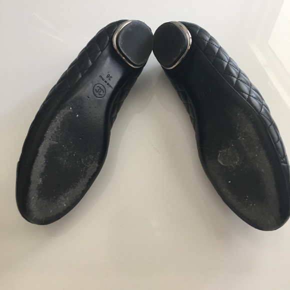 Authentic Quilted Chanel Flats - Picture 4 of 4