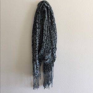 Grey and black cheetah print scarf!