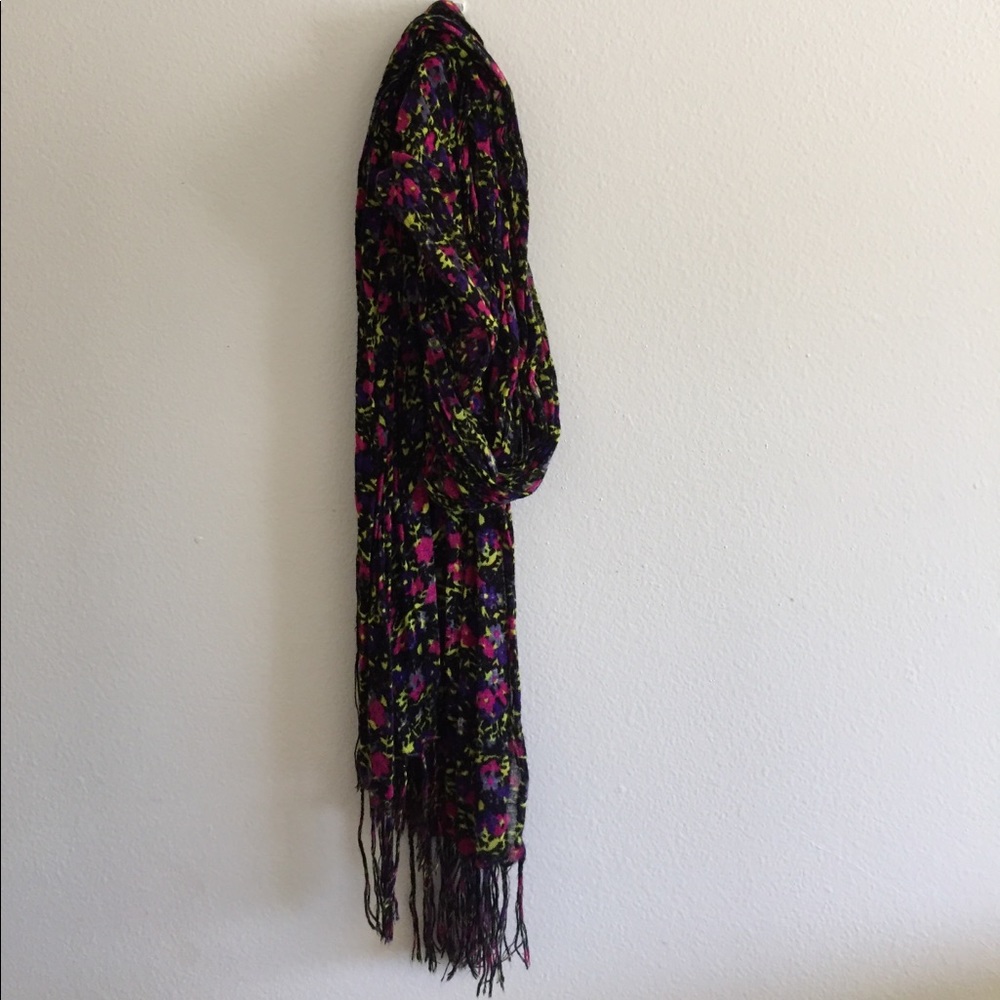 Colorful flower scarf!