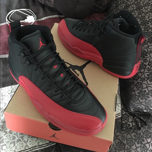 Jordan retro 12s (Flu Games)